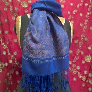 💝3/$36 Printed Pashmina Glamour Scarf💝